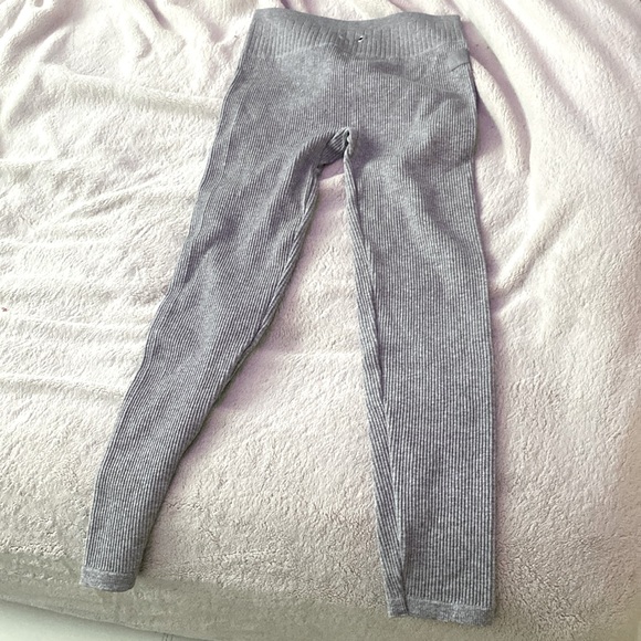 grey pants - Picture 1 of 3